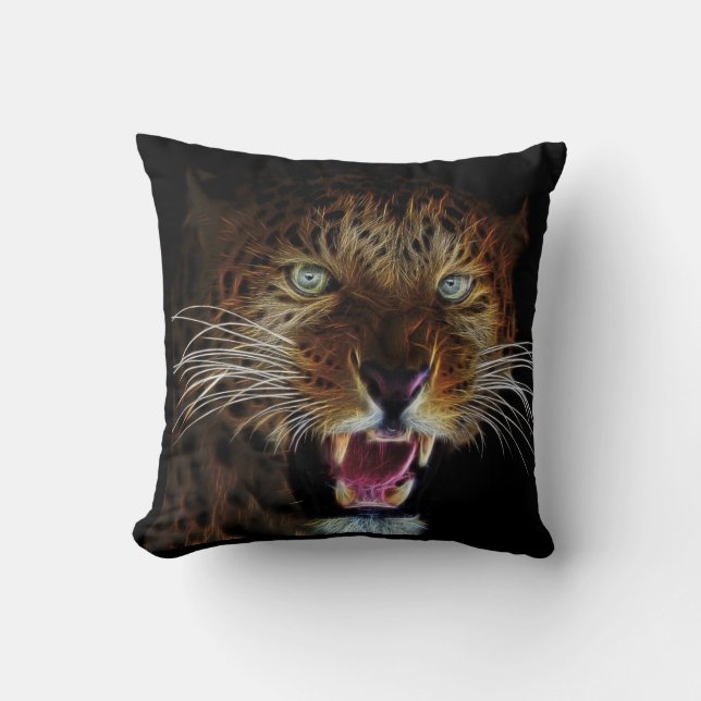 Wilde grote katten kussen (Voorkant)