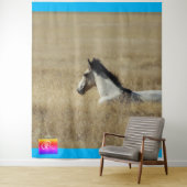 WILDE HORSE VAN UTAH TAPESTRY WESTERN ART AFBEELDI WANDKLEED (In situ)