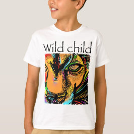 Wilde jonge leeuwenregenboogdieren t-shirt