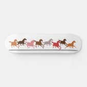 Wilde paarden lopen skateboard (Horizontaal)