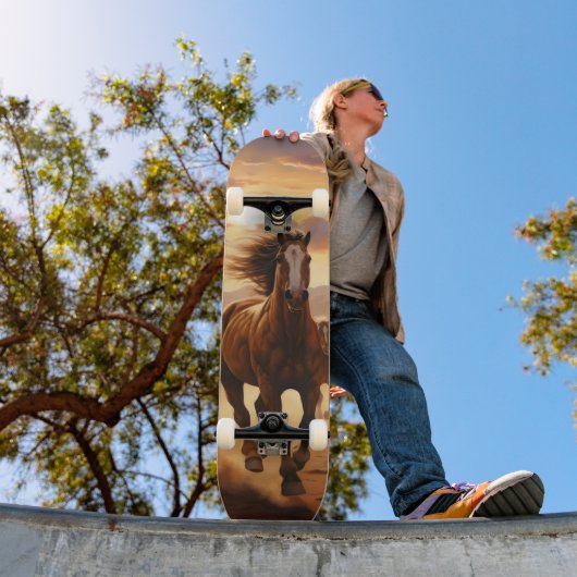 Wilde paarden woestijn skateboard (Buiten 1)