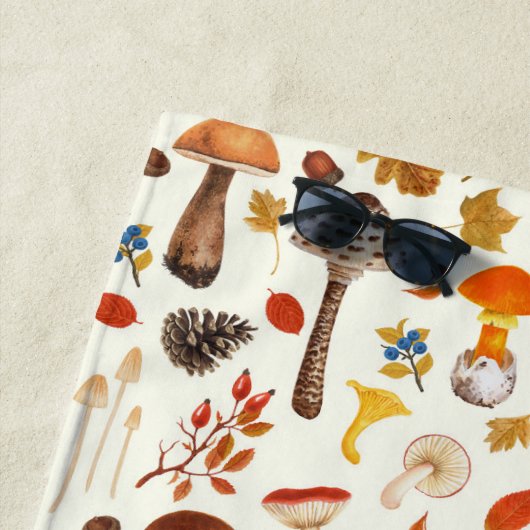 Wilde paddenstoelen op wit strandlaken (In situ)