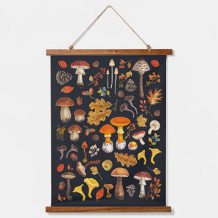 Wilde paddenstoelen op zwart hangend wandkleed