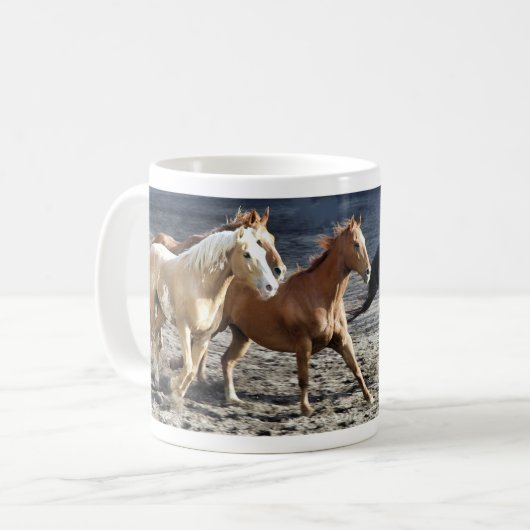 Wilde rijpaarden koffiemok (Voorkant links)