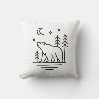 Wilderness Bear Under the Moon Decorative Pillow Kussen