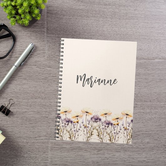 Wildflower beige geel aangepaste naam script notitieboek
