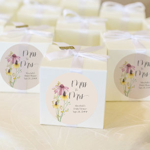 Wildflower Charm Miss naar Mrs Country Bruiloftsfe Ronde Sticker