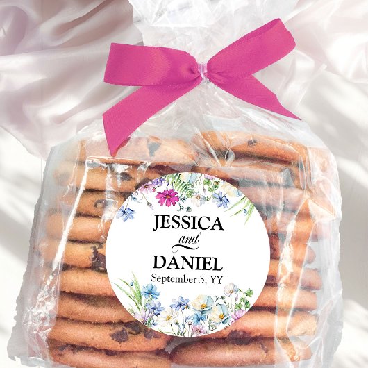 Wildflower Garden Floral Bruiloft Namen en Datum Ronde Sticker