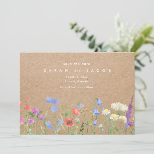 Wildflower Kraft papier rustieke bruiloft Save The Date (Staand voorkant)