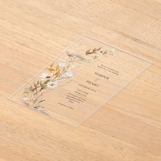 Wildflowers Beige Boho Botanische bruiloft Acryl Uitnodigingen (Laagn)