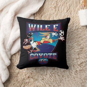 WILE E. COYOTE™ Voetbalclub Badge Kussen