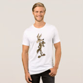 WILE E. COYOTE™ Ziet Er Trots Uit Tri-Blend Shirt (Voorkant volledig)