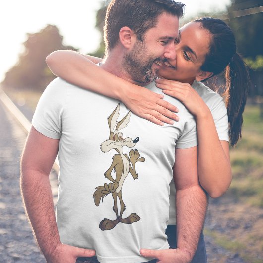 WILE E. COYOTE™ Ziet Er Trots Uit Tri-Blend Shirt