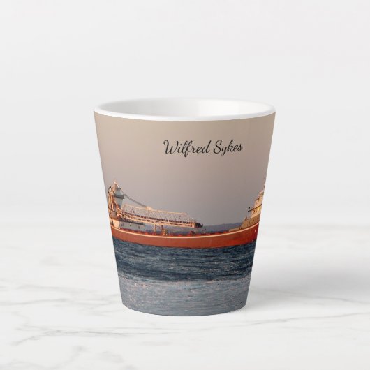 Wilfred Sykes latte mok (Voorkant)