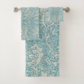 William Morris Arcadia Floral Pattern Classic Bad Handdoek (Insitu)