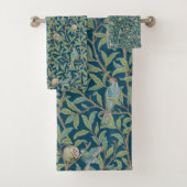 William Morris "Bird and Pomegranate"  Bad Handdoek (Insitu)