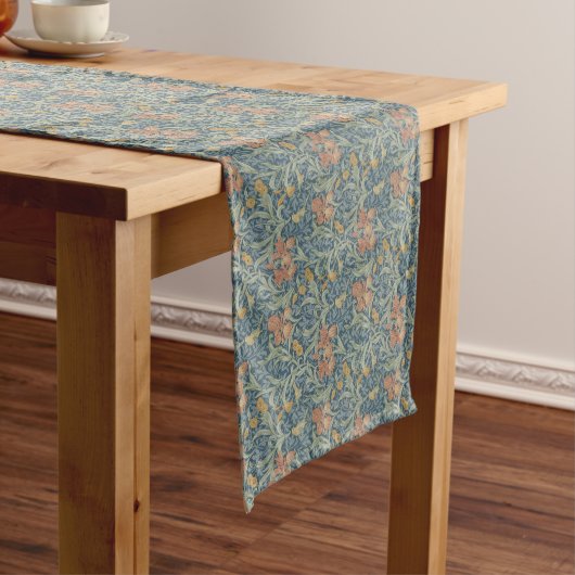 William Morris Decorative Art Iris Pattern Medium Tafelloper (Voorbeeld)