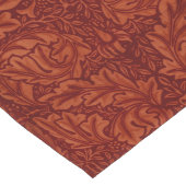 William Morris: Deep Red Acanthus Tafelloper (Hoek)