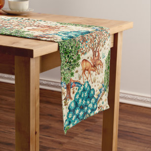 William Morris Deer van een Brook Tapestry Beige Korte Tafelloper