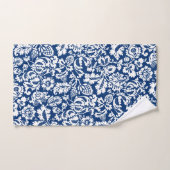 William Morris Floral Damask, Cobalt Blue en White Bad Handdoek (Handdoek)