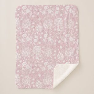 William Morris Floral Pattern in Pink Sherpa Deken