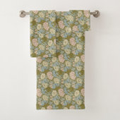 William Morris  Floral Pink Chrysanthemum Bad Handdoek (Insitu)