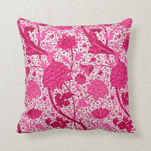 William Morris Jacobean Floral, Fuchsia Pink Kussen