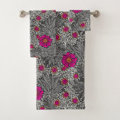 William Morris Marigold, Grey / Grey et Fuchsia (En situation)
