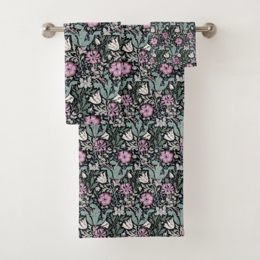 William Morris Pink Poppy Botanical Victorian  Bad Handdoek (Insitu)