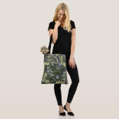 William Morris Seaweed Pattern Floral Art Tote Bag (Op model)