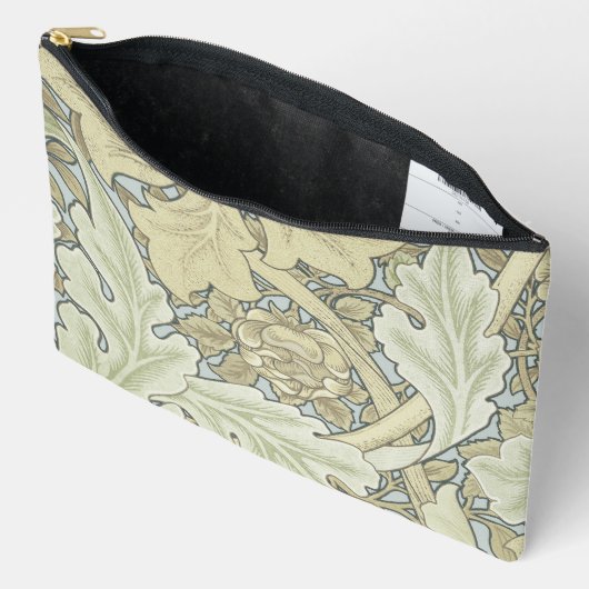 William Morris St James Acanthus Wallpaper Etui (Open)