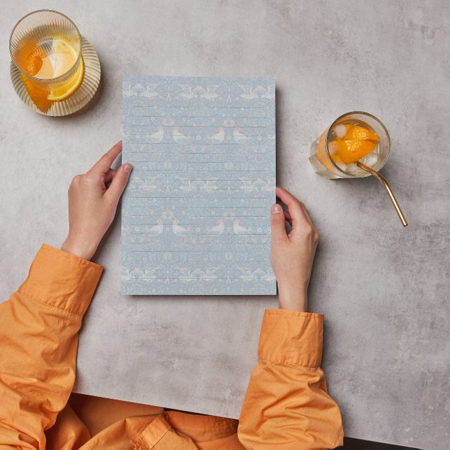 William Morris Strawberry Thief Blue  gevoerd Briefhoofd (Creator heeft geüpload)