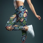 William Morris Strawberry Thief Leggings<br><div class="desc">William Morris Strawberry Thief Design Motif. Ajoutez votre texte étiquette ! William Morris était un designer textile anglais, artiste, écrivain et socialiste associé à la Fraternité pré-Raphaélite et au British Arts and Crafts Movement. Il a fondé une entreprise de design en partenariat avec l'artiste Edward Burne-Jones et le poète et...</div>