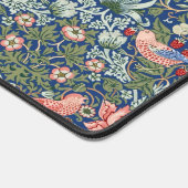 William Morris Strawberry Thief Navy Koraal Bureaumat (Hoek)