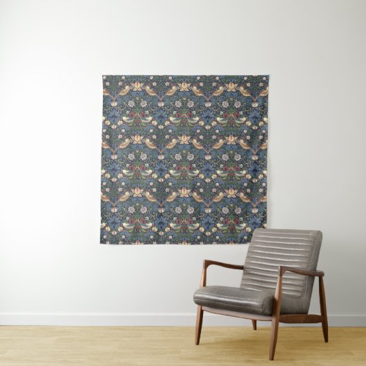 William Morris  Strawberry Thief Pattern Wandkleed (In situ)