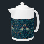 William Morris Vintage<br><div class="desc">Le design de ce produit a été inspiré par Birds, un motif de papier peint fleuri William Morris datant de 1878. Le motif a été conçu à l'origine pour le salon de Kelmscott House, la maison londonienne de Morris. William Morris (1834-1896) était un créateur textile anglais emblématique qui vécut pendant...</div>