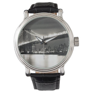 Williamsburg brug in New York City 's nachts Horloge