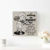 Willing to Fight Vierkante Klok (Huis)