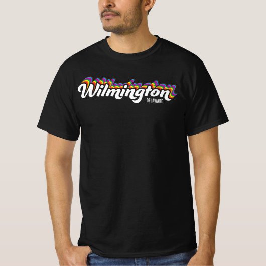 Wilmington Delaware Rainbow Pride T-Shirt (Voorkant)