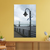 Wilmington, NC Downtown Riverwalk Canvas Afdruk (Insitu (Woonkamer))