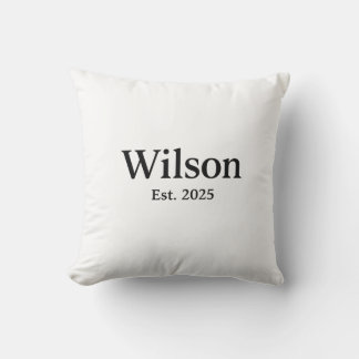 Wilson Family Name Typography Design Kussen