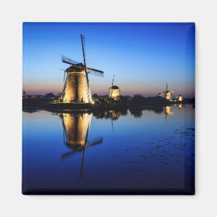 Windmills at Blue Hour aimant