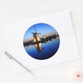 Windmills at Blue Hour round sticker (Enveloppe)