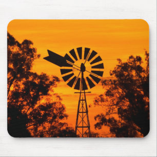 Windmolen bij zonsondergang, Australië Muismat