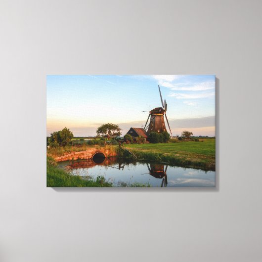 Windmolen op het platteland in Holland canvas (Voorkant)