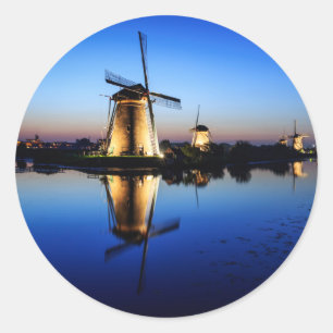 Windmolens bij Blue Hour ronde sticker