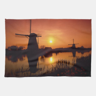 Windmolens bij zonsondergang, Kinderdijk, Nederlan Theedoek