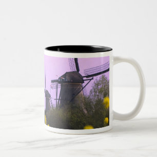 Windmolens langs het kanaal in Kinderdijk, Tweekleurige Koffiemok