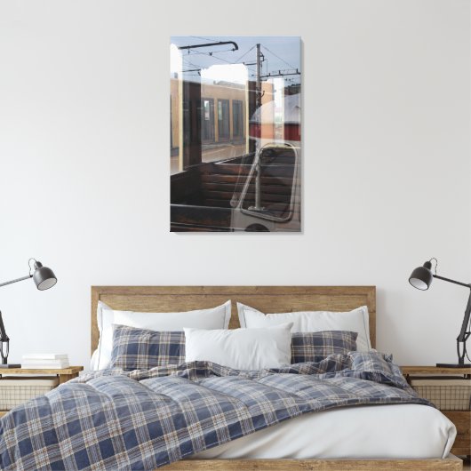 Windows Reflecties van  Treinen Rail Yard C Canvas Afdruk (Insitu (Slaapkamer))