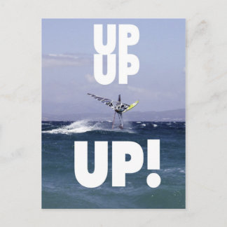 Windsurfer dans la carte postale aérienne